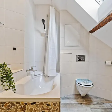 Stylish 1br In Grund Apartment *
