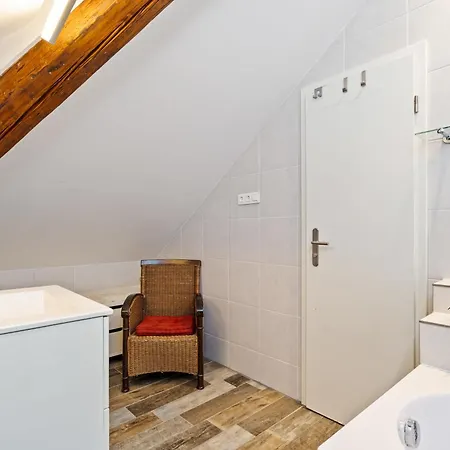 Apartment Stylish 1br In Grund *